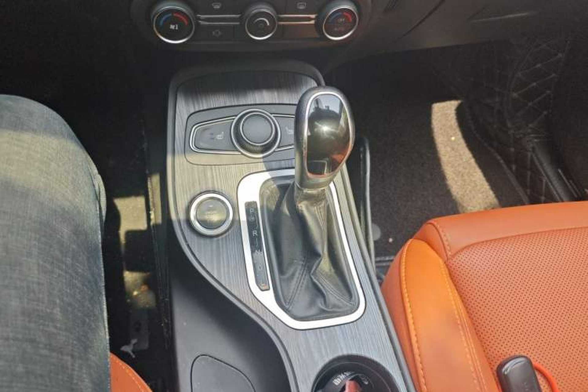 Used Chery Tiggo 7 2016 2.0L CVT YAOZHEN Edition Gear Lever