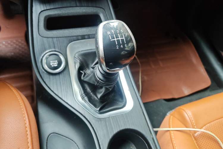 Used Chery Tiggo 7 2016 1.5T Manual E-commerce Edition Gear Lever