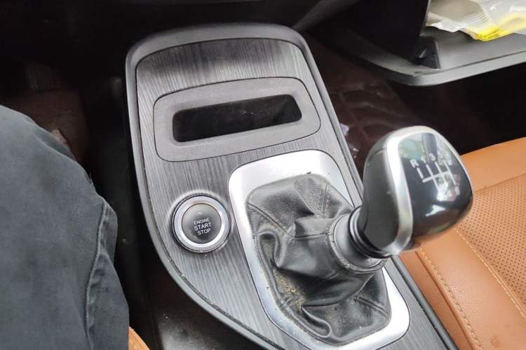 Used Chery Tiggo 7 2016 1.5T Manual Ignite Edition Gear Lever