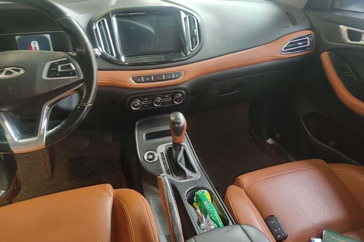 Used Chery Tiggo 7 2016 2.0L CVT Shining Edition Gear Lever