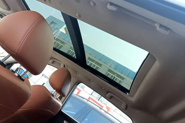 Used Chery Tiggo 7 2016 2.0L CVT YAOZHEN Edition Headliner