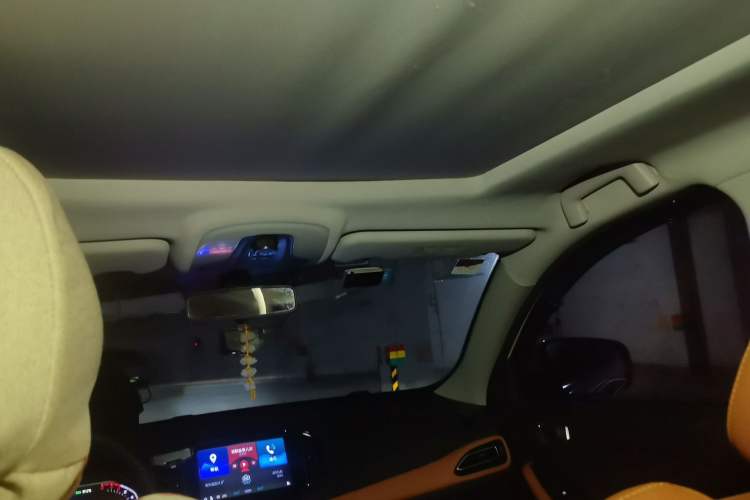 Used Chery Tiggo 7 2016 2.0L CVT YAOZHEN Edition Headliner