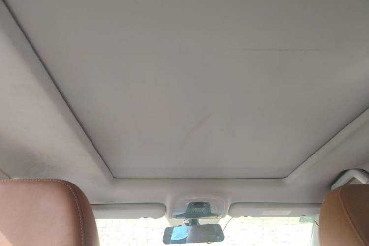 Used Chery Tiggo 7 2016 2.0L CVT YAOZHEN Edition Headliner