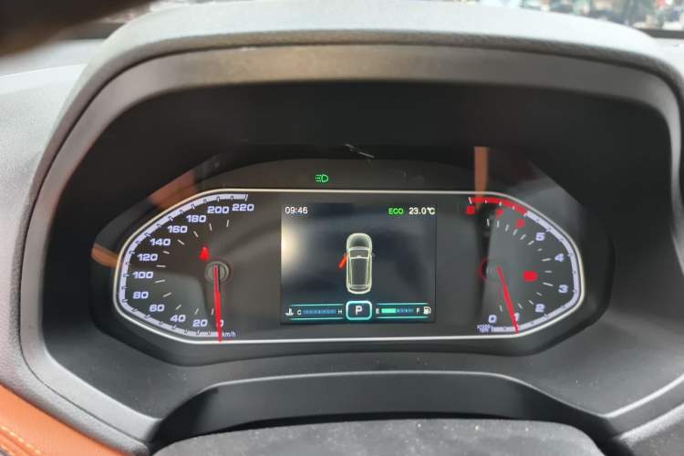 Used Chery Tiggo 7 2016 2.0L CVT YAOZHEN Edition Instrument Cluster