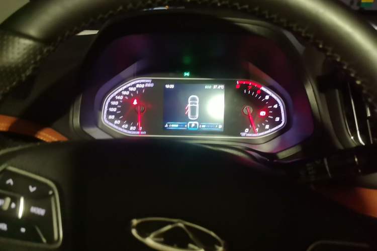 Used Chery Tiggo 7 2016 2.0L CVT YAOZHEN Edition Instrument Cluster