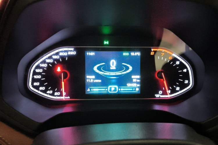 Used Chery Tiggo 7 2016 2.0L CVT YAOZHEN Edition Instrument Cluster
