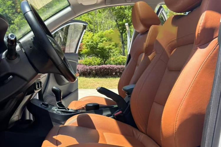 Used Chery Tiggo 7 2016 2.0L CVT YAOZHEN Edition Interior 1