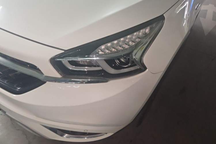Used Chery Tiggo 7 2016 2.0L CVT Shining Edition Left Front Headlight