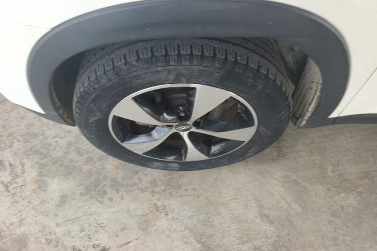 Used Chery Tiggo 7 2016 2.0L CVT Shining Edition Left Front Wheel Hub