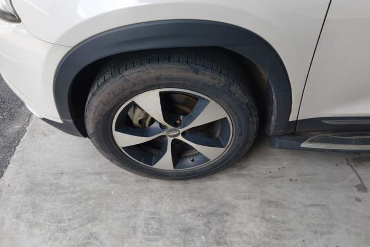 Used Chery Tiggo 7 2016 2.0L CVT YAOZHEN Edition Left Front Wheel Hub