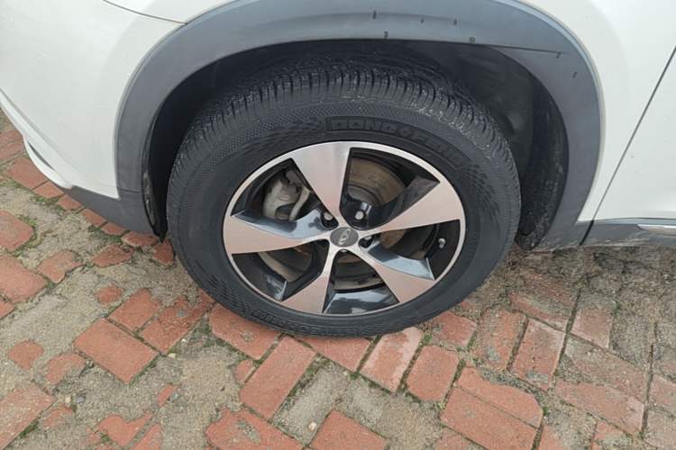 Used Chery Tiggo 7 2016 2.0L CVT YAOZHEN Edition Left Front Wheel Hub