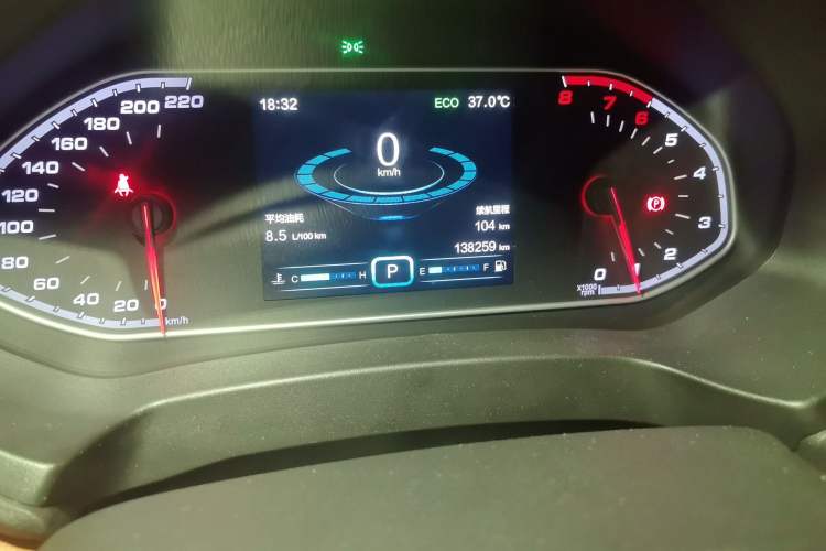 Used Chery Tiggo 7 2016 2.0L CVT YAOZHEN Edition Odometer Close Up