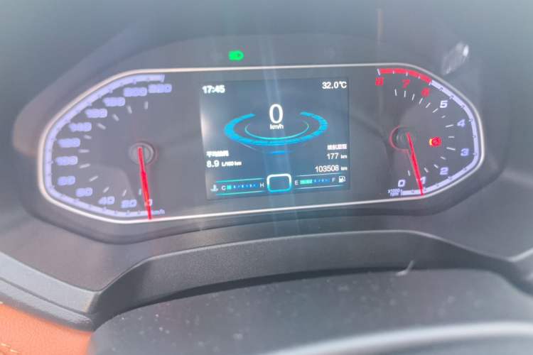 Used Chery Tiggo 7 2016 1.5T Manual Yaozhen Edition Odometer Close Up