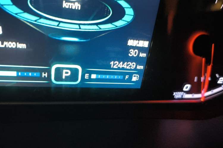 Used Chery Tiggo 7 2016 2.0L CVT YAOZHEN Edition Odometer Close Up