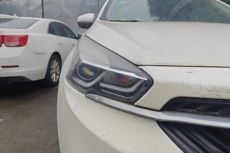 Used Chery Tiggo 7 2016 1.5T Manual Ignite Edition Right Front Headlight
