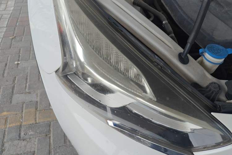 Used Chery Tiggo 7 2016 1.5T Manual Yaozhen Edition Right Front Headlight