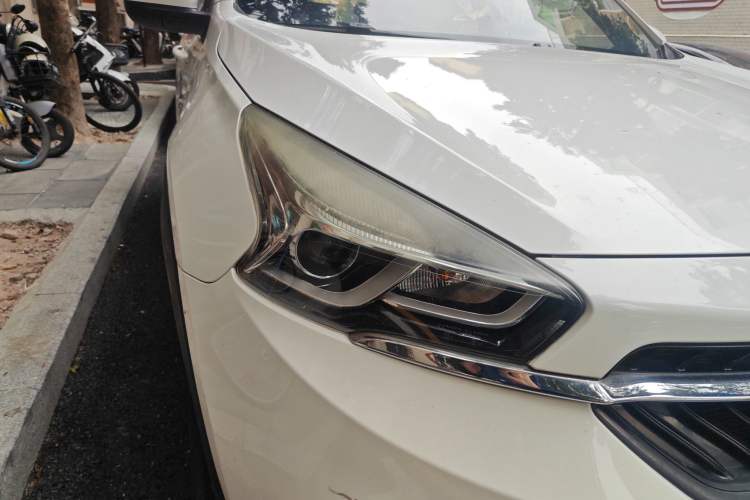 Used Chery Tiggo 7 2016 1.5T Manual E-commerce Edition Right Front Headlight