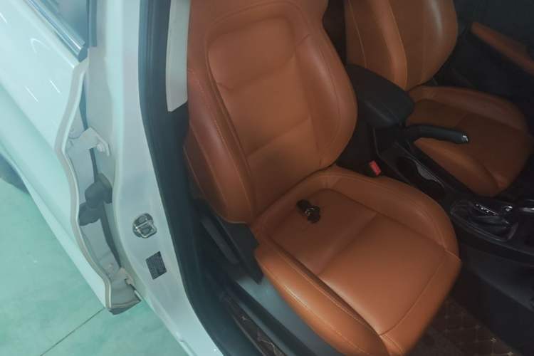 Used Chery Tiggo 7 2016 2.0L CVT Shining Edition Right Front Seat