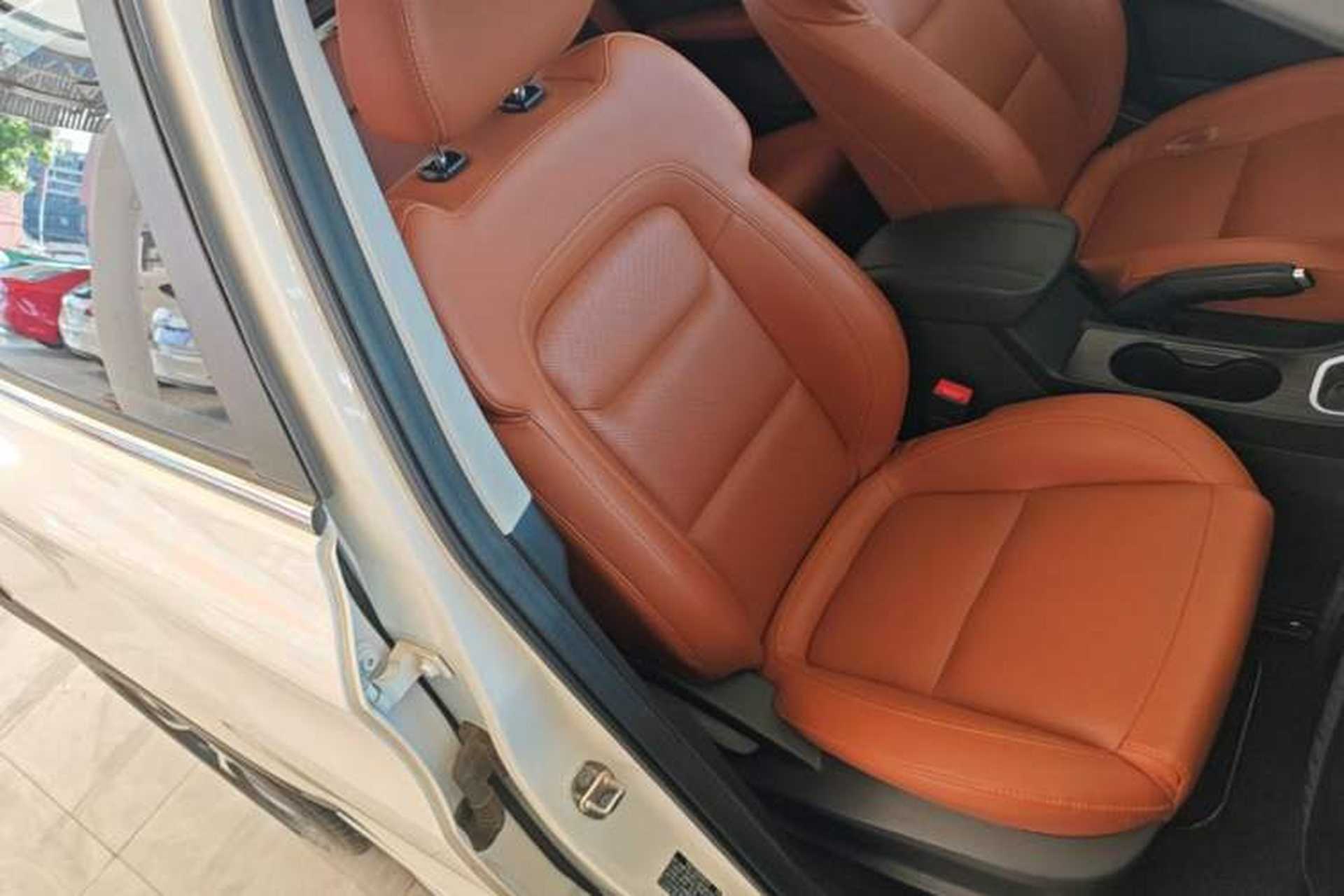 Used Chery Tiggo 7 2016 2.0L CVT YAOZHEN Edition Right Front Seat