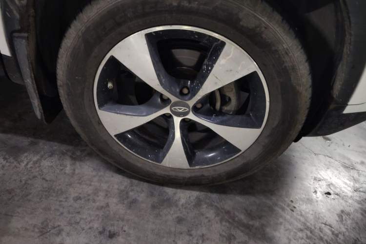 Used Chery Tiggo 7 2016 1.5T Manual Ignite Edition Right Front Wheel Hub