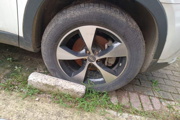 Used Chery Tiggo 7 2016 1.5T Manual Ignite Edition Right Front Wheel Hub