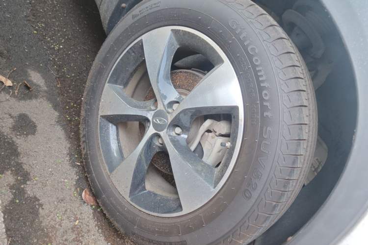 Used Chery Tiggo 7 2016 2.0L CVT Shining Edition Right Front Wheel Hub