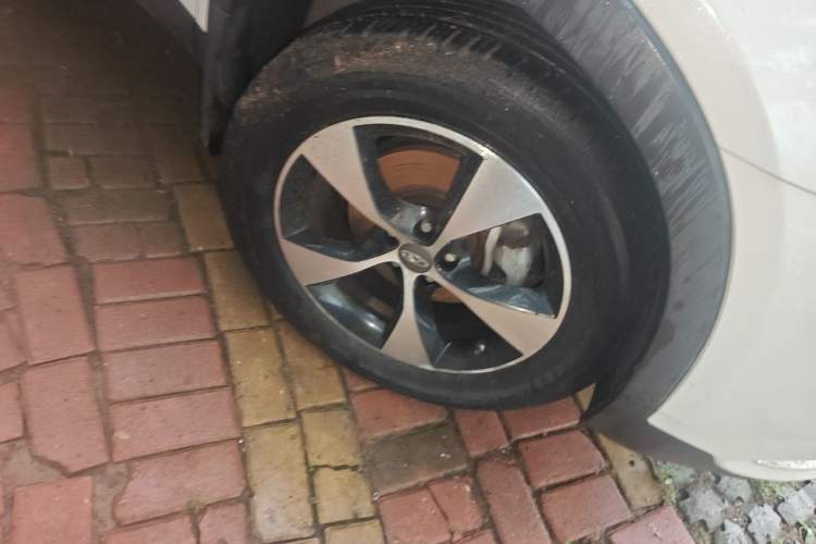 Used Chery Tiggo 7 2016 1.5T Manual Ignite Edition Right Front Wheel Hub