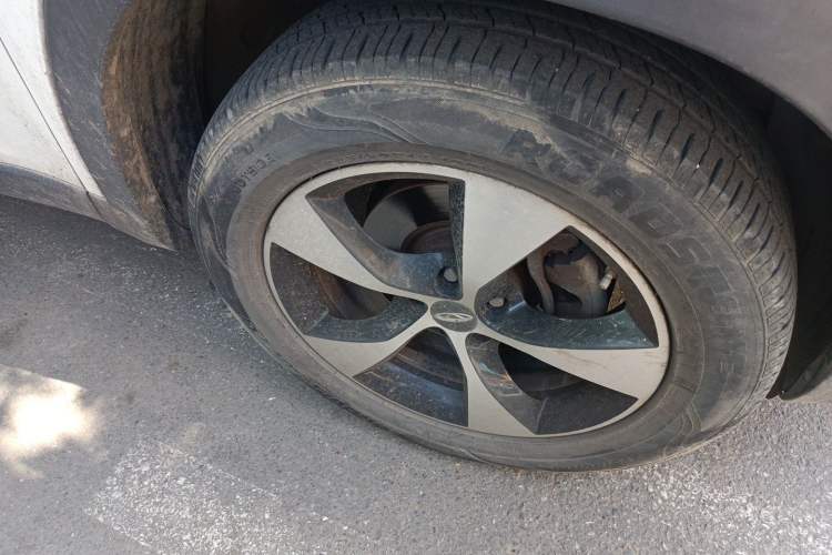 Used Chery Tiggo 7 2016 1.5T Manual Ignite Edition Right Front Wheel Hub