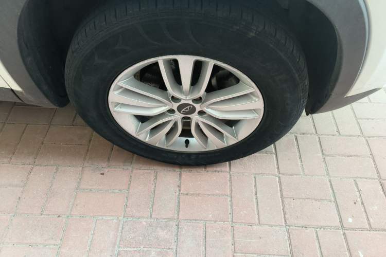 Used Chery Tiggo 7 2016 1.5T Manual Ignite Edition Right Front Wheel Hub