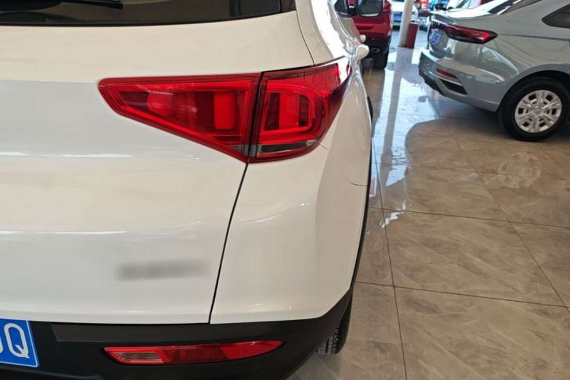Used Chery Tiggo 7 2016 2.0L CVT YAOZHEN Edition Right Rear Taillight