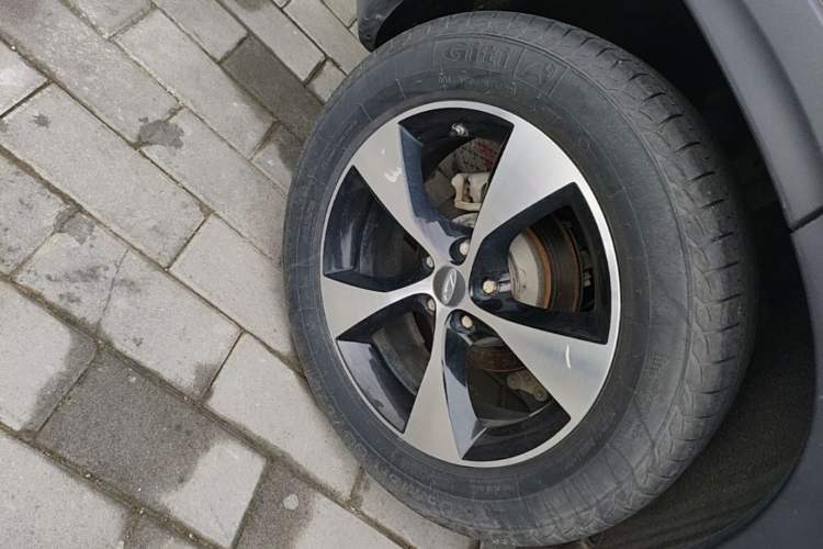 Used Chery Tiggo 7 2016 2.0L CVT YAOZHEN Edition Right Rear Wheel Hub