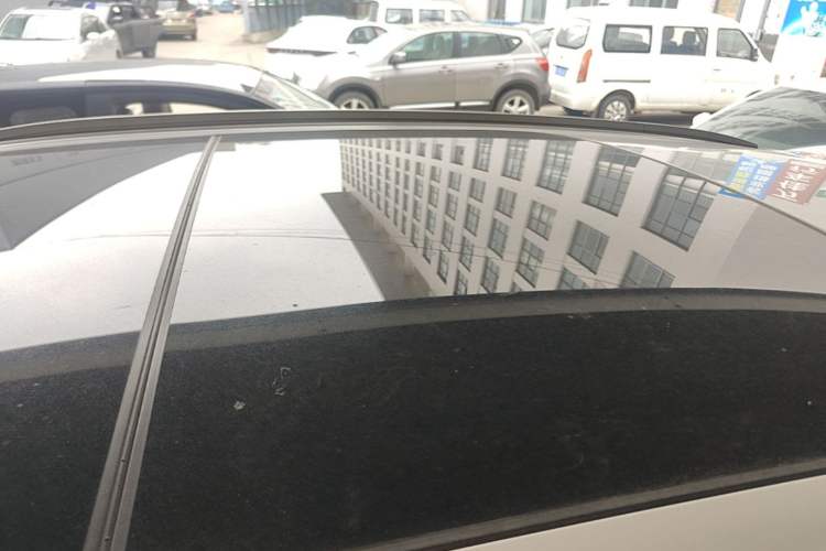 Used Chery Tiggo 7 2016 2.0L CVT Shining Edition Roof