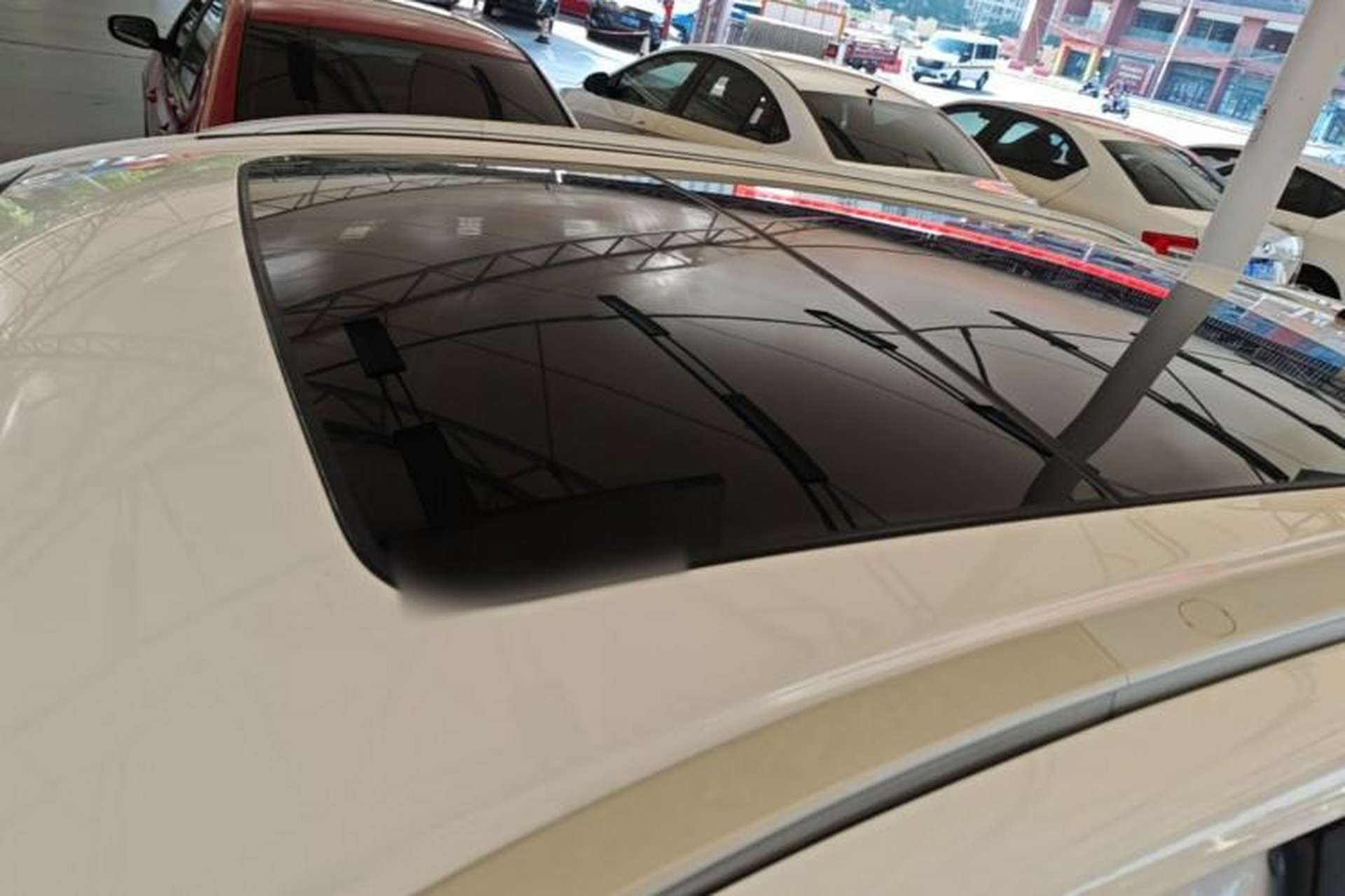 Used Chery Tiggo 7 2016 2.0L CVT YAOZHEN Edition Roof
