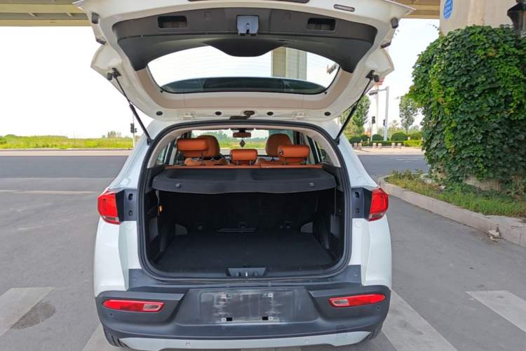 Used Chery Tiggo 7 2016 1.5T Manual Yaozhen Edition Trunk
