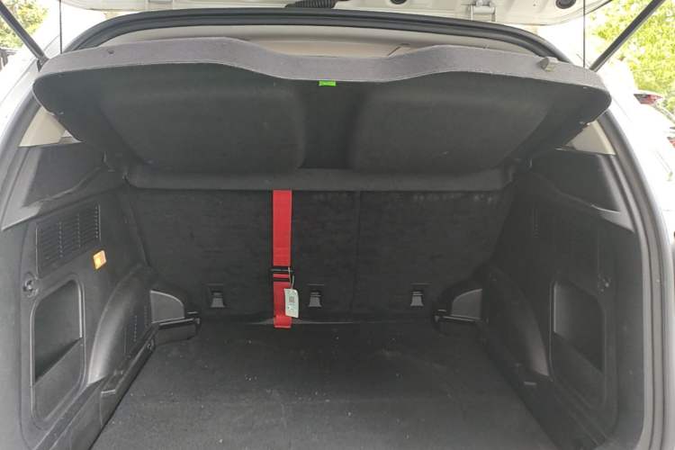 Used Chery Tiggo 7 2016 2.0L CVT YAOZHEN Edition Trunk