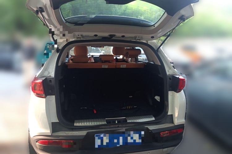 Used Chery Tiggo 7 2016 2.0L CVT YAOZHEN Edition Trunk