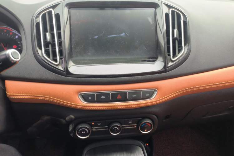 Used Chery Tiggo 7 2016 1.5T Manual Ignite Edition Audio And AC Panel