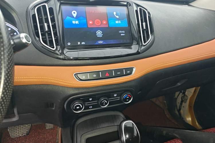 Used Chery Tiggo 7 2016 2.0L CVT Shining Edition Audio And AC Panel