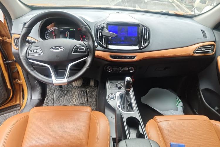 Used Chery Tiggo 7 2016 2.0L CVT YAOZHEN Edition Center Console