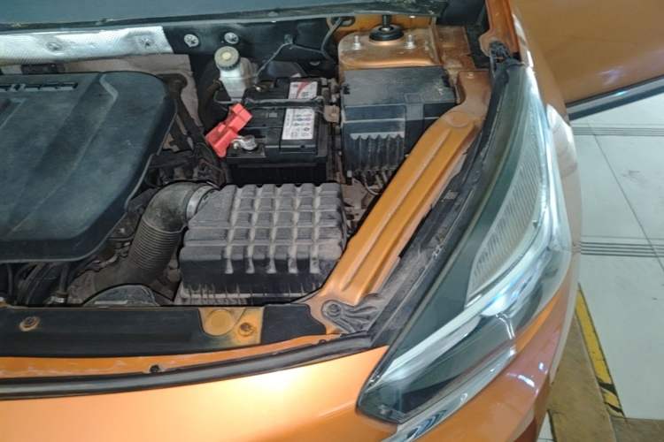 Used Chery Tiggo 7 2016 2.0L CVT YAOZHEN Edition Engine Bay Left