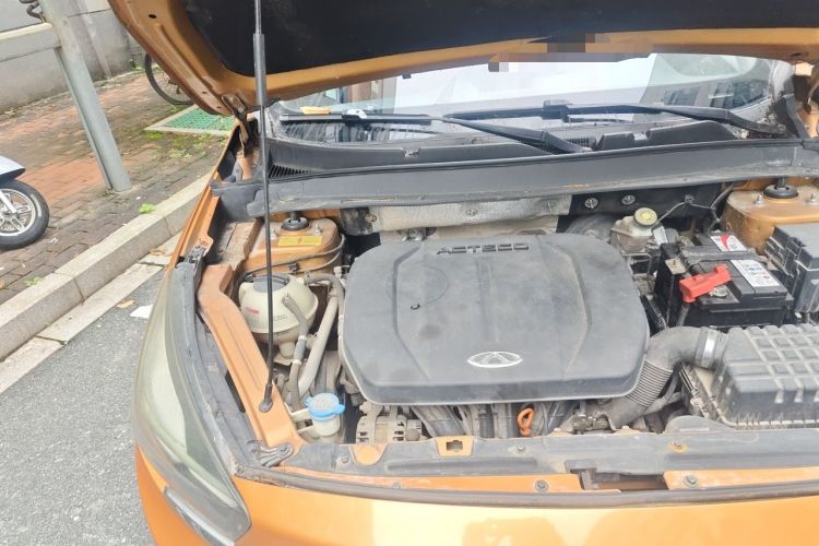 Used Chery Tiggo 7 2016 2.0L CVT YAOZHEN Edition Engine Bay Right
