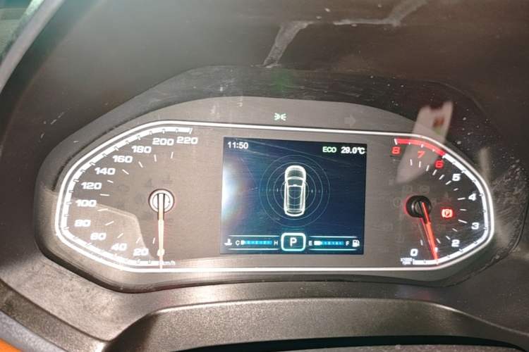 Used Chery Tiggo 7 2016 2.0L CVT YAOZHEN Edition Instrument Cluster
