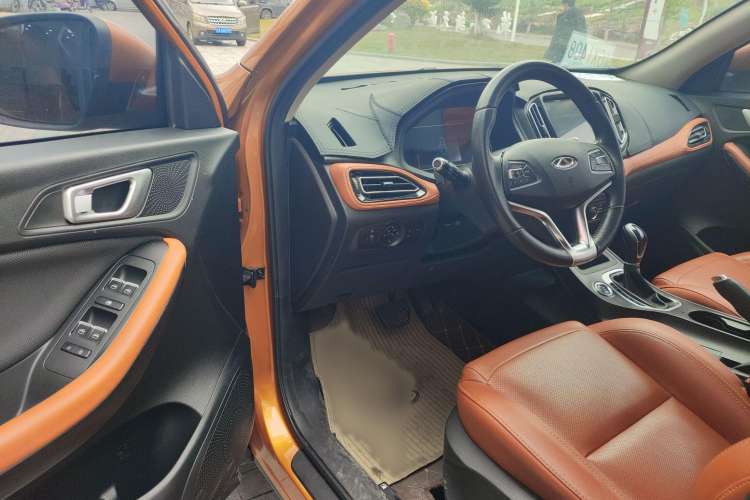Used Chery Tiggo 7 2016 2.0L CVT Shining Edition Interior 2