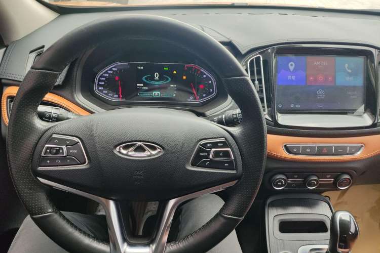 Used Chery Tiggo 7 2016 2.0L CVT Shining Edition Interior 3