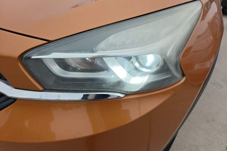 Used Chery Tiggo 7 2016 1.5T Manual Yaozhen Edition Left Front Headlight