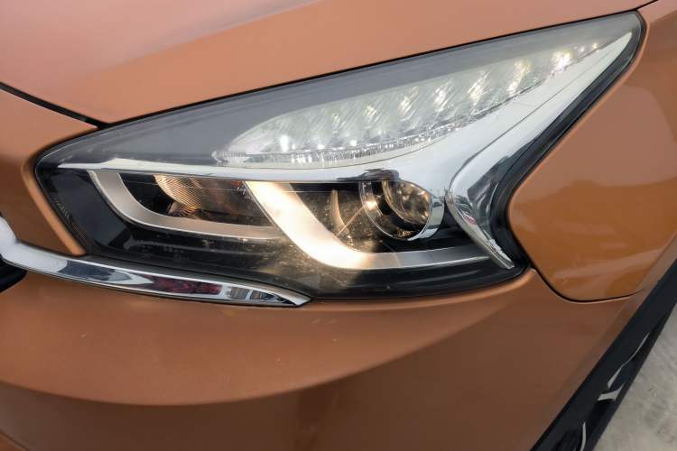Used Chery Tiggo 7 2016 1.5T Manual Ignite Edition Left Front Headlight