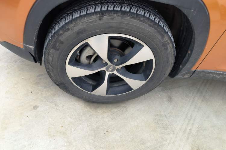 Used Chery Tiggo 7 2016 1.5T Manual Ignite Edition Left Front Wheel Hub