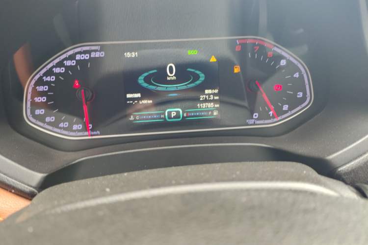 Used Chery Tiggo 7 2016 2.0L CVT Shining Edition Odometer Close Up