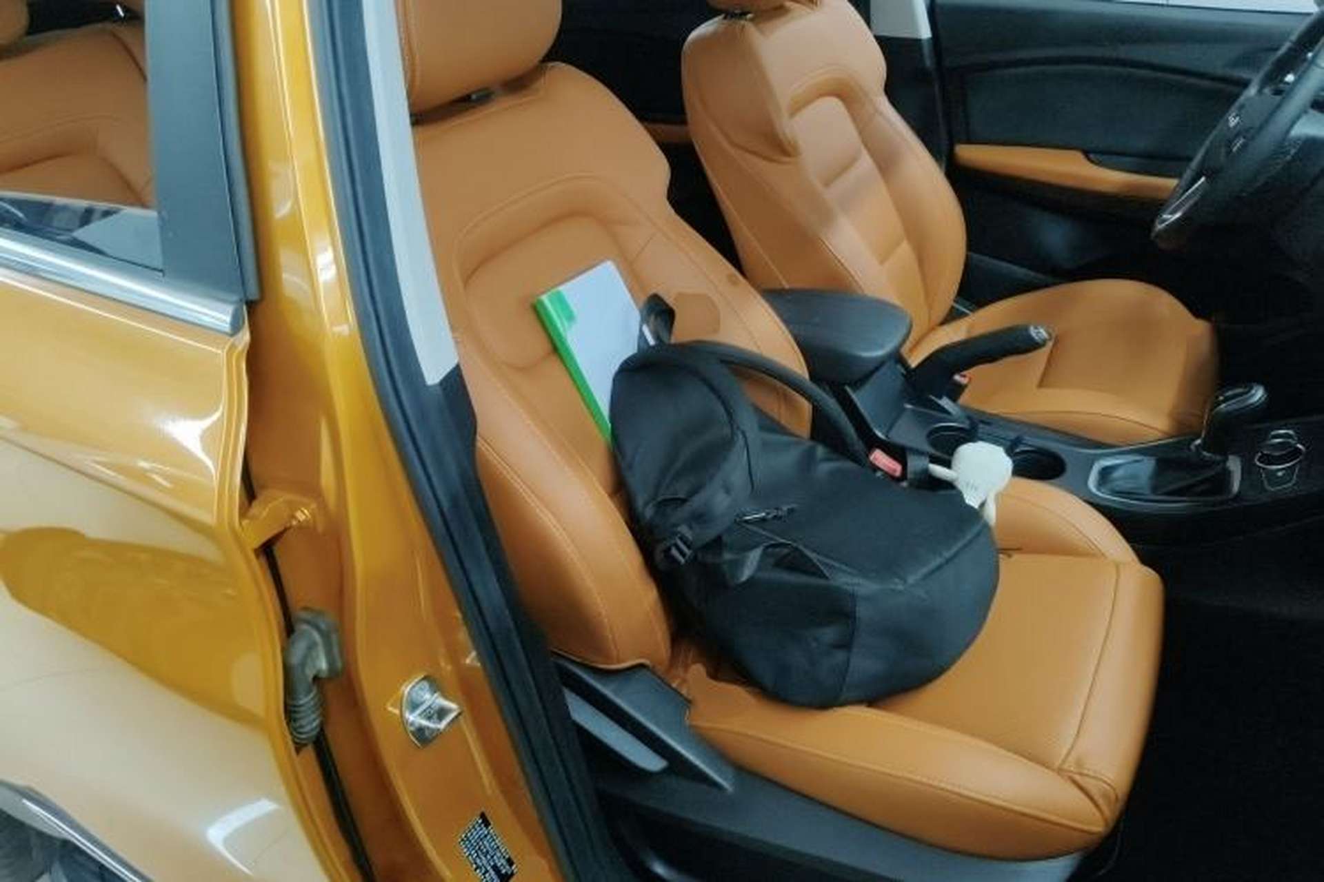 Used Chery Tiggo 7 2016 2.0L CVT YAOZHEN Edition Right Front Seat