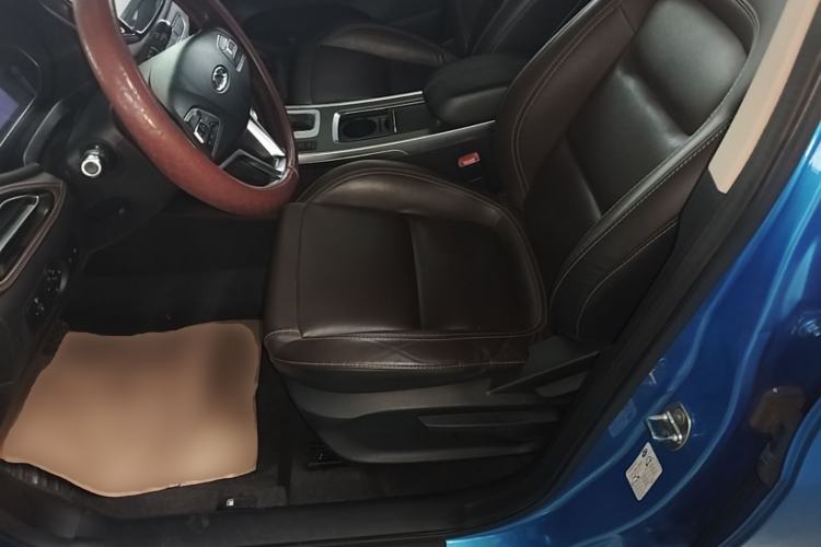 Used Chery Tiggo 7 2017 SPORT 1.5T Automatic Elite Edition Left Front Seat
